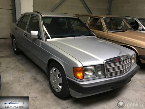 Mercedes-Benz 190-serie - 2.5 D Standard - 1