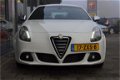Alfa Romeo Giulietta - 1.6 JTDm Executive | Navigatie | Climate C. | Cruise C. | Leer/Stof | - 1 - Thumbnail