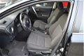 Toyota Auris - 1.8 Hybrid Dynamic | Navigatie | Camera A. | Cruise C. | Clima | - 1 - Thumbnail