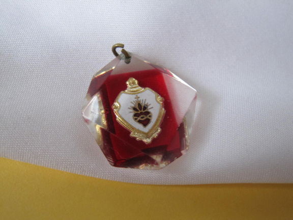 Kettinghanger religieus Vector hart kruis lucite helder rood en goudkleurig 2.7x2.3 cm - Afbeelding 8