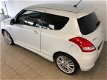 Suzuki Swift - 1.6 Sport PARELMOER WIT AIRCO CLIMA KEYLESS BLUETOOTH DUBBELE UITLAAT STOELVERW NIEUW - 1 - Thumbnail