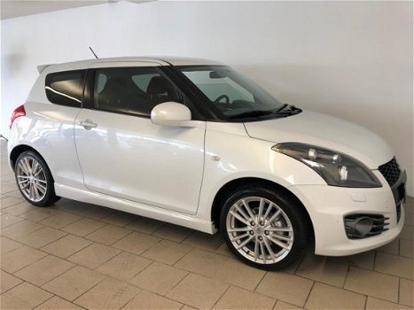 Suzuki Swift - 1.6 Sport PARELMOER WIT AIRCO CLIMA KEYLESS BLUETOOTH DUBBELE UITLAAT STOELVERW NIEUW - 1