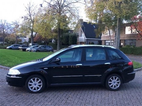 Fiat Croma - 2.2-16V Dynamic 2007 Automaat Airco Cruise control NAP Goed rijdend - 1