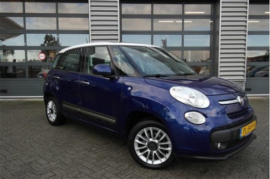 Fiat 500 L - 0.9 TwinAir Lounge Achterbank in delen neerklapbaar | Panoramadak | Cruise control - 1