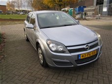 Opel Astra - 1.6 Enjoy /AIRCO/C.V./CRUISE CONTROL