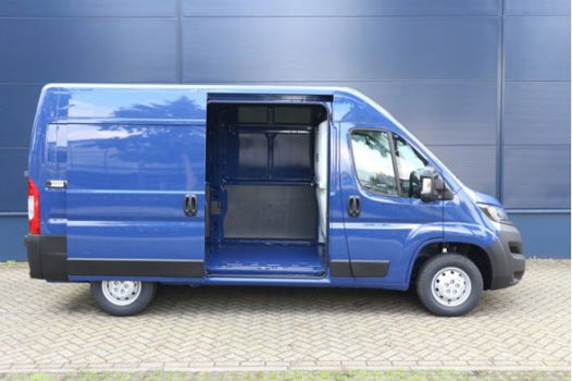 Peugeot Boxer - 330 2.2 BlueHDi 120 L2H2 Premium 60 mnd 3, 9 % rente Voorraad - 1