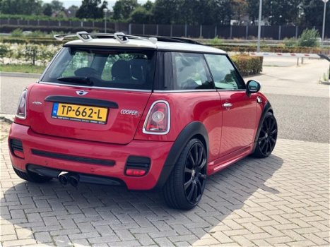 Mini Mini Cooper - 1.6 S Chili John Works 211PK - 1