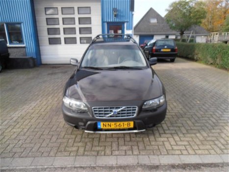 Volvo V70 Cross Country - 2.4 T Comfort Line - 1