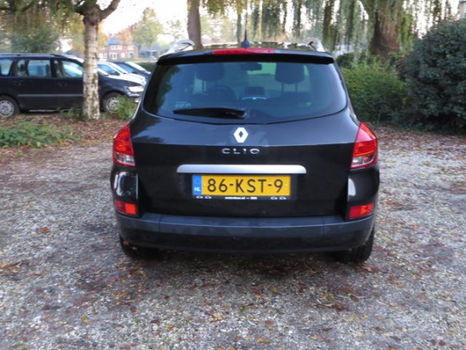 Renault Clio Estate - 1.2 TCE Sélection Business Sport NAVIGATIE-CRUISE CONTROLE-CLIMATE CONTROLE - 1