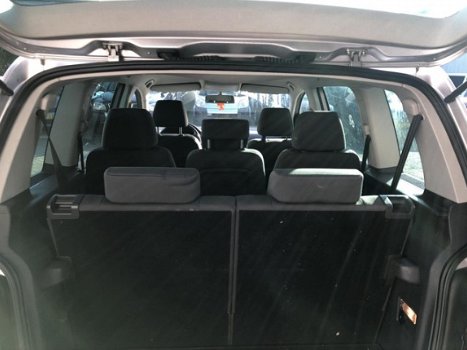 Volkswagen Touran - 2.0 TDI Highline 7-persoons Clima lm-velgen 4 elektrische ramen+Spiegels cruise - 1