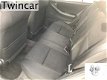 Toyota Corolla - 1.6 16v VVT-i L.Terra 5-DRS AIRCO NAVI - 1 - Thumbnail