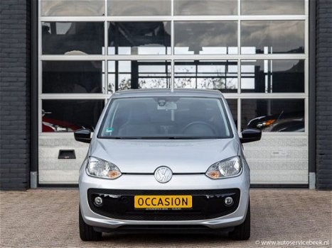 Volkswagen Up! - 1.0 high up Navigatie Airco - 1