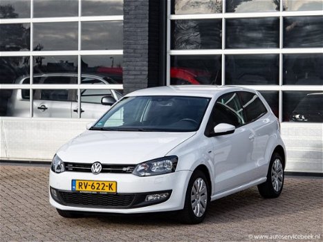 Volkswagen Polo - 1.2 life Airco-Ecc Navigatie - 1