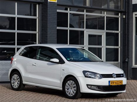 Volkswagen Polo - 1.2 life Airco-Ecc Navigatie - 1