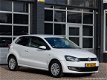 Volkswagen Polo - 1.2 life Airco-Ecc Navigatie - 1 - Thumbnail