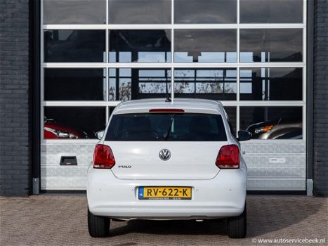 Volkswagen Polo - 1.2 life Airco-Ecc Navigatie - 1