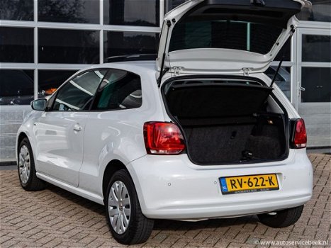 Volkswagen Polo - 1.2 life Airco-Ecc Navigatie - 1