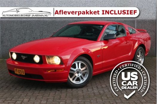 Ford Mustang - 4.6L V8 GT Deluxe - 1