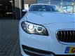 BMW 5-serie - 518d Corporate Lease High Executive /2E EIG/LEDER/XENON/NAVI/AIRCO/PDC - 1 - Thumbnail