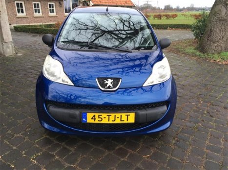 Peugeot 107 - 1.0 Access Accent Slechts 100.000km en incl. NAP - 1