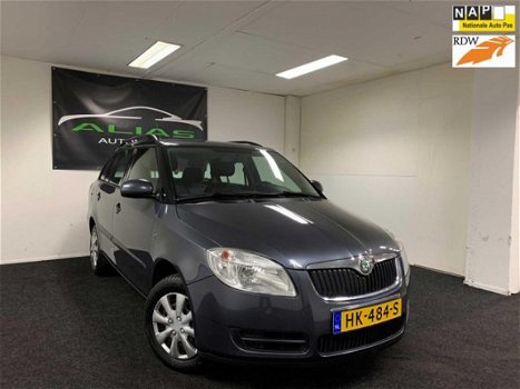 Skoda Fabia Combi - 1.2-12V Classic 2008 Grijs AIRCO 5-deurs / AUX / APK 2020 / NAP - 1