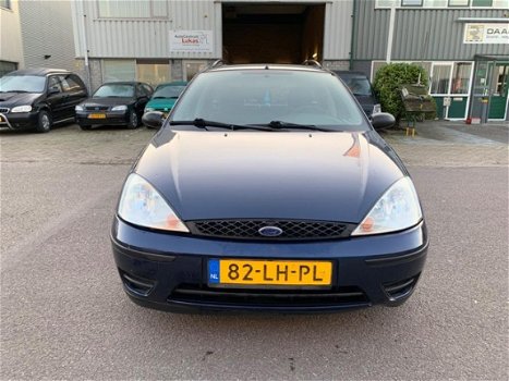 Ford Focus Wagon - 1.4-16V Cool Edition - 1