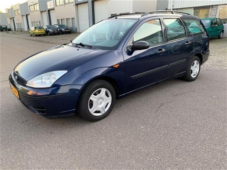 Ford Focus Wagon - 1.4-16V Cool Edition - 1