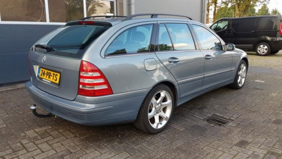 Mercedes-Benz C-klasse Combi - 200 CDI Avantgarde AUTOMAAT / YOUNGTIMER / NAP - 1