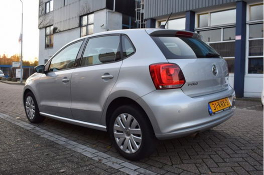 Volkswagen Polo - 1.4-16V Comfortline AUTOMAAT / 5 DEURS / 126 DKM / DEALER ONDERHOUDEN - 1