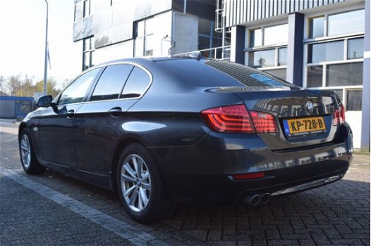 BMW 5-serie - 518d Luxury Edition AUTOMAAT / OPEN DAK / LEER / 137 DKM - 1