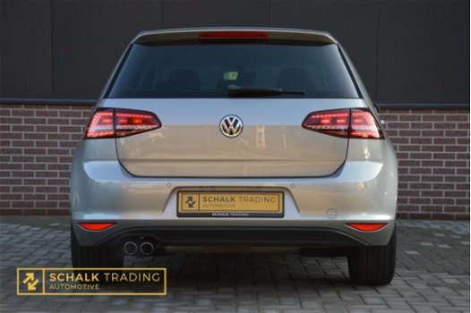 Volkswagen Golf - 1.4 TSI Highline |PDC|Xenon|LED|Nw APK|16 LM - 1