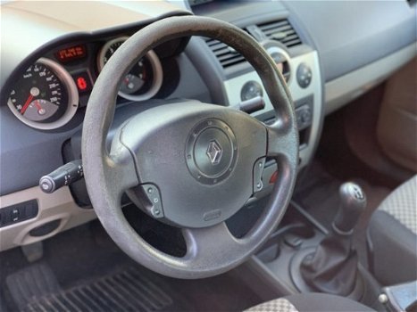 Renault Mégane - 1.6-16V Priv.Luxe SEDAN 5deurs UNIEK Nieuw APK - 1