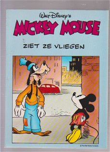 Mickey Mouse ziet ze vliegen