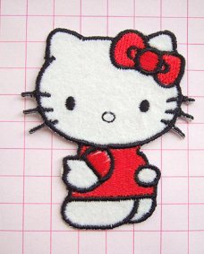 Mooie Hello Kitty met rode jurk, strijk applicatie ~ 7,5 cm
