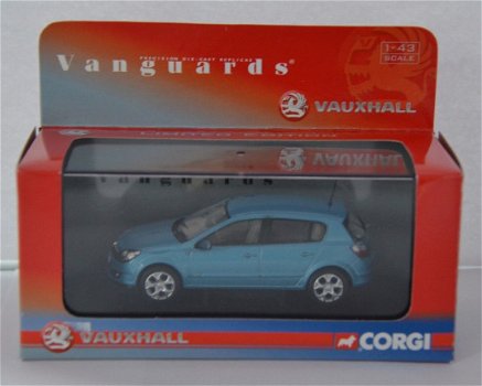 1:43 Vanguards Vauxhall (Opel) Astra SXi 5deurs blauw - 1