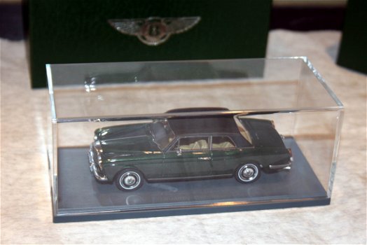 Bentley Corniche 1/43 Neo - 1