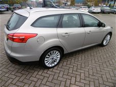 Ford Focus Wagon - 1.0 First Edition