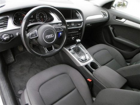 Audi A4 Avant - 2.0 TDI ultra Business Edition - 1