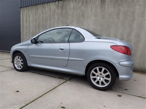 Peugeot 206 CC - 1.6-16V leder, Airco, LMV - 1