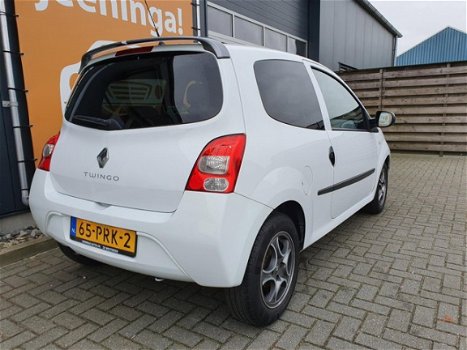 Renault Twingo - 1.2-16V Collection met Climate control en Airco Milieu en Verbruik A - 1