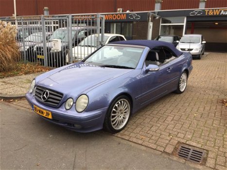 Mercedes-Benz CLK-klasse Cabrio - 200 K. Avantgarde - 1