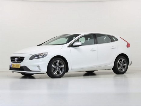 Volvo V40 - 2.0 D2 120 PK 6-Bak R-design (BNS) - 1