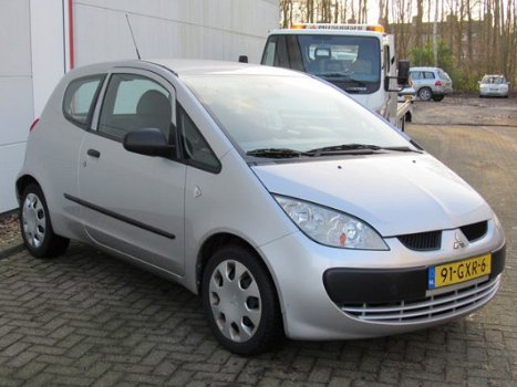 Mitsubishi Colt - 1.1 Silverline Airco Incl. winterbanden + nieuwe APK - 1