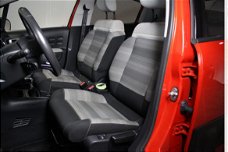 Citroën C3 - 110pk Shine Automaat (Panoramadak - Keyless Entry - Stoelverwarming)