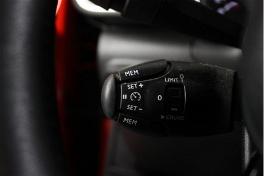 Citroën C3 - 110pk Shine Automaat (Panoramadak - Keyless Entry - Stoelverwarming) - 1