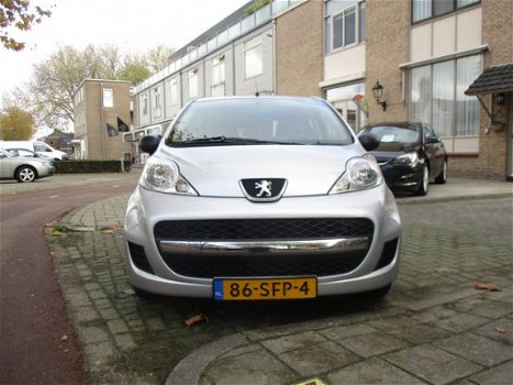Peugeot 107 - 1.0-12V XR 5-drs / AIRCO / NW-STAAT / 107dkm - 1