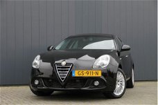 Alfa Romeo Giulietta - 1.6 JTDm Exclusive / LEDER / NAVI / CLIMATE CONTROL