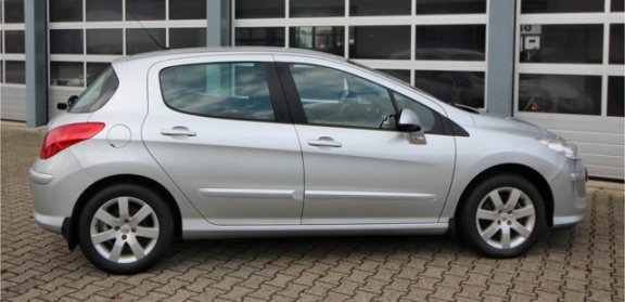 Peugeot 308 - 1.6 VTi XT - 1