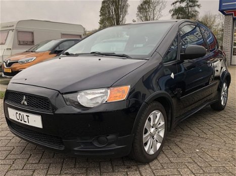 Mitsubishi Colt - 1.1 Inbusiness 1e eig Airco 3mnd Garantie - 1