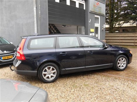 Volvo V70 - 2.0D Limited Edition - 1